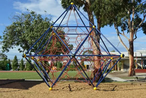 ملعب خارجي كبير للأطفال مع مسا - مراجعة Kids Outdoor Adventure Park وسعره